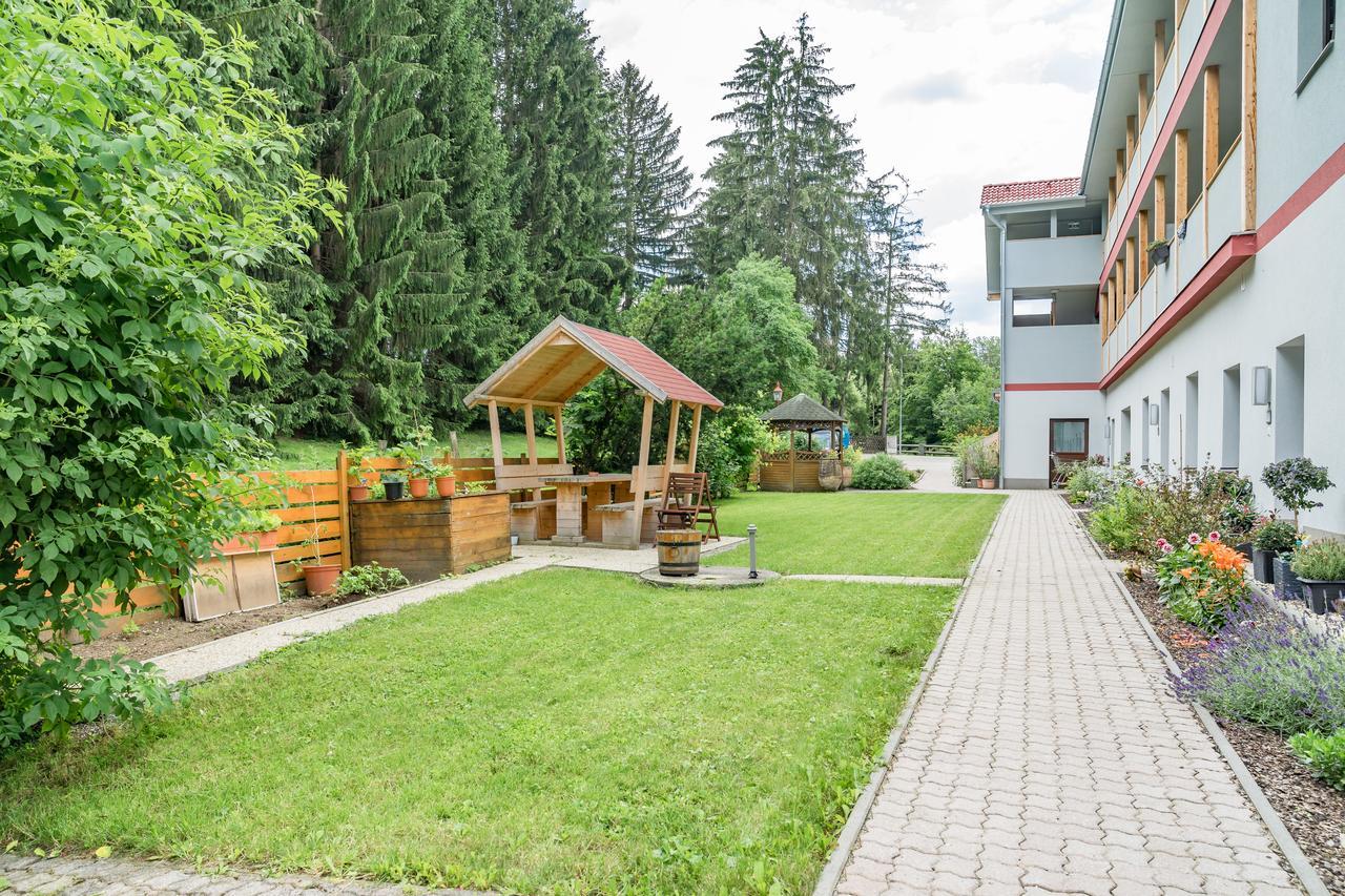 Smart Liv'in Laabnerhof Appartement Laaben Buitenkant foto