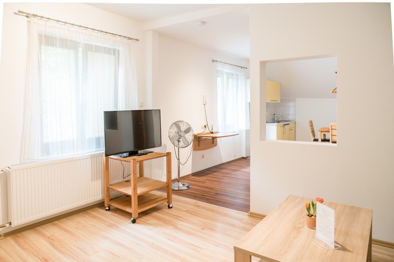 Smart Liv'in Laabnerhof Appartement Laaben Buitenkant foto